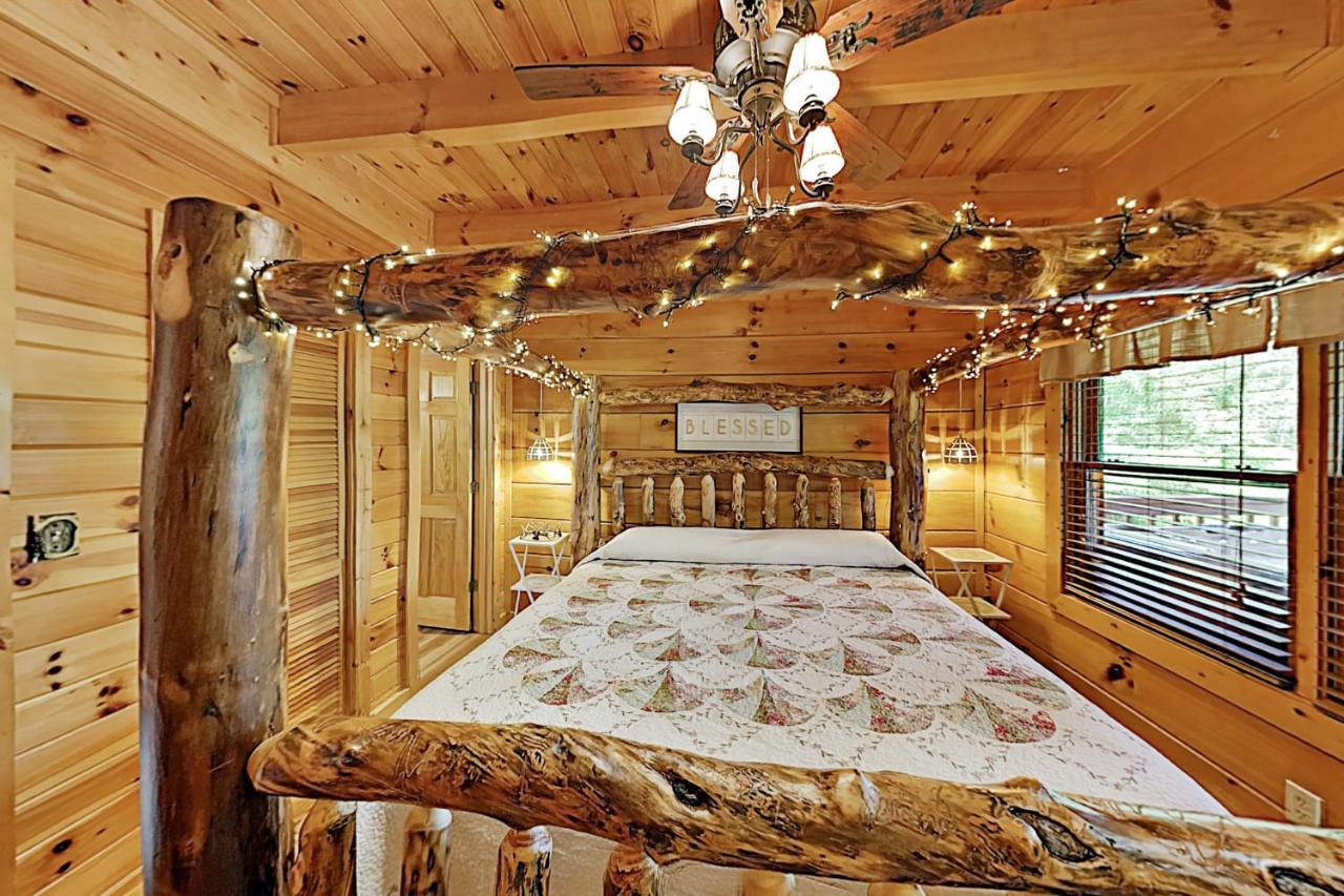 Happy Bear Hollow Villa Sevierville Ngoại thất bức ảnh